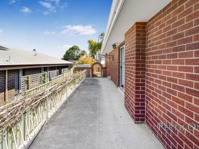 17 Leisure Way, Safety Bay WA 6169