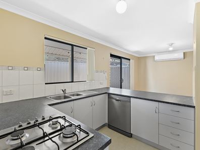 18/132 Clayton Street, Bellevue WA 6056
