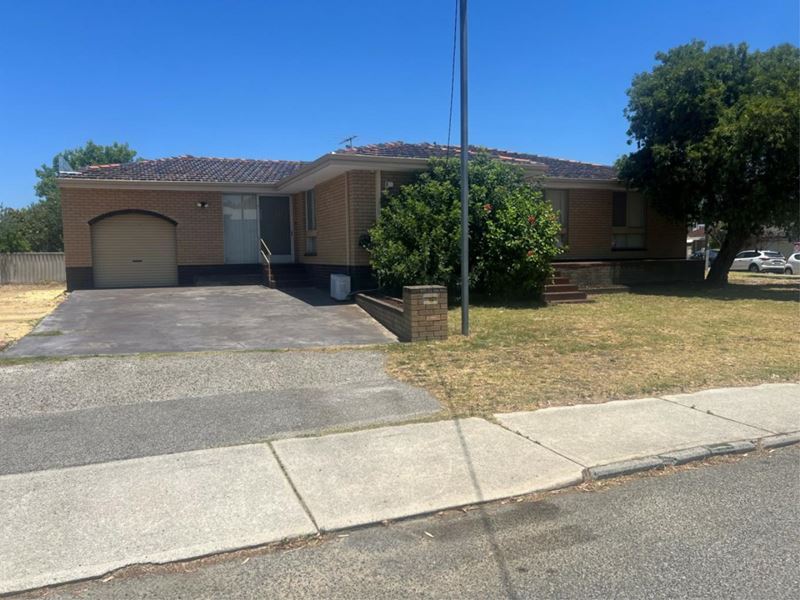 26 Wroxton Street, Midland WA 6056