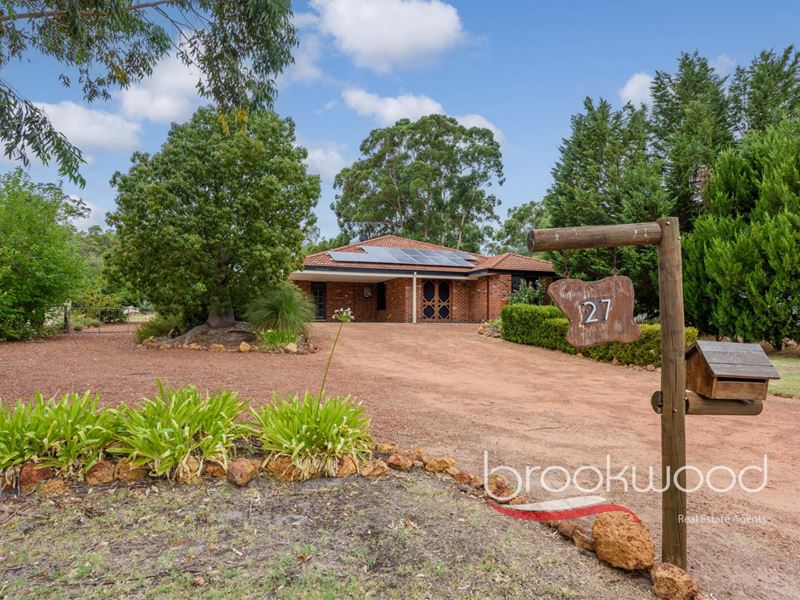 27 Tobin Street, Mount Helena