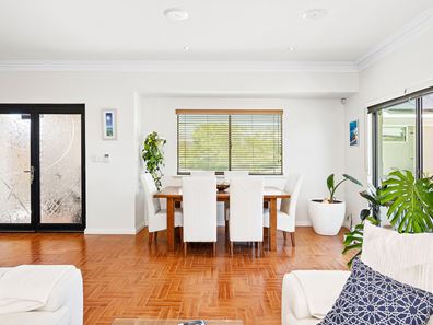 14 May Street, Scarborough WA 6019