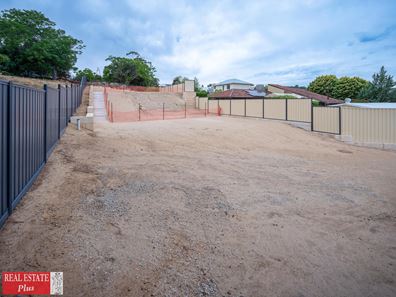 35A Kingsfield Avenue, Swan View WA 6056