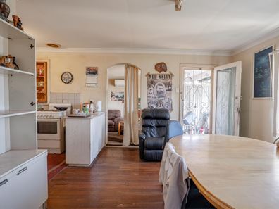 15 Stinton Street, Mandurah WA 6210