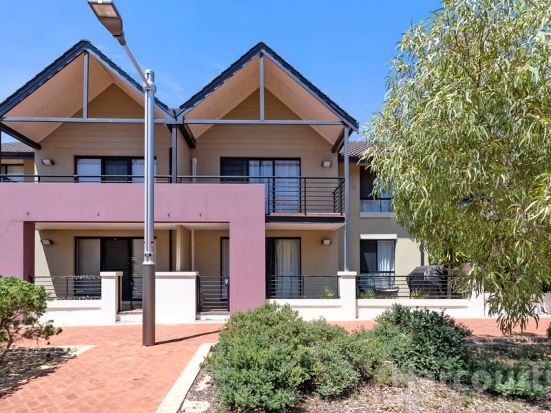 11/174 Lakeside Drive, Joondalup WA 6027