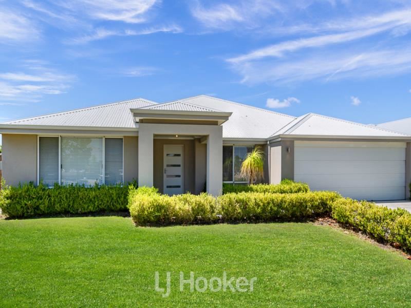 15 Garrigue Gardens, Yalyalup WA 6280