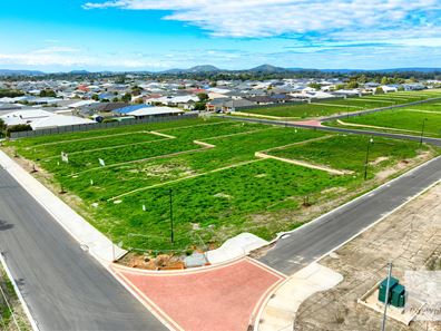 Lot 28 Lancaster Road, Lancaster Green Private Estate, Mckail WA 6330