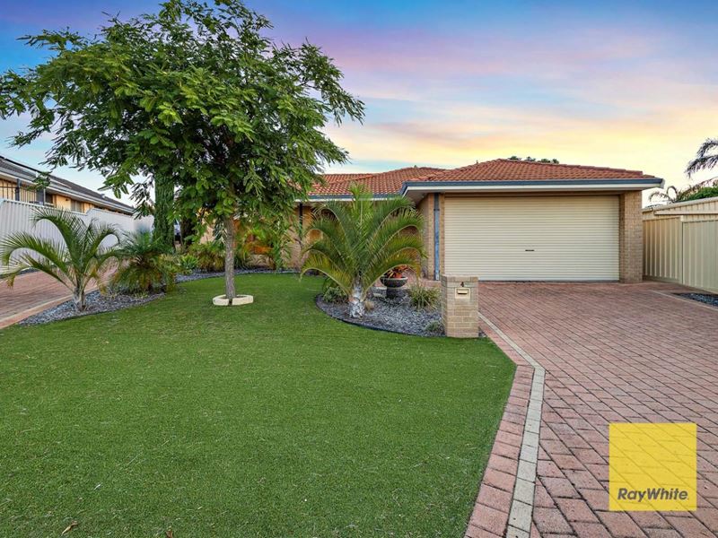 4 Laura Rise, Marangaroo WA 6064