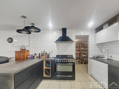 33 Padbury Way, Bulgarra WA 6714