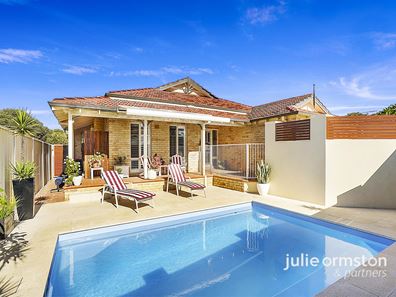 34 Goldfinch Loop, Woodvale WA 6026