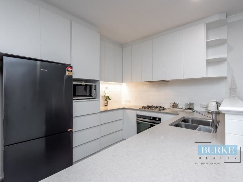 26 Olivedale Road, Madeley