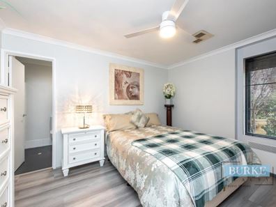 26 Olivedale Road, Madeley WA 6065