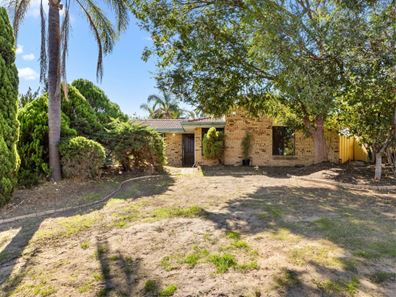 5 Cowlishaw Rise, Parmelia WA 6167