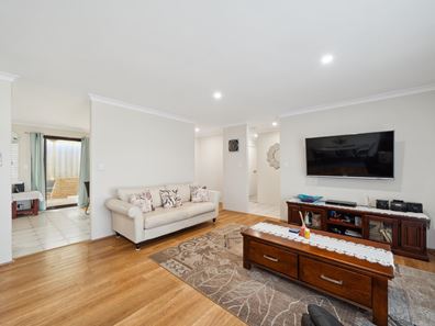 32 Justinian Street, Palmyra WA 6157