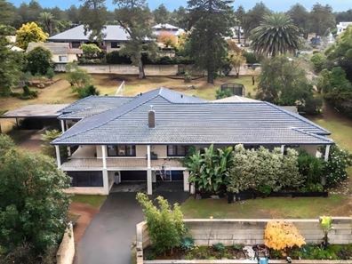 40 Kalamunda Road, Kalamunda WA 6076