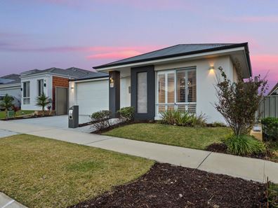 25 Cansos Street, Clarkson WA 6030