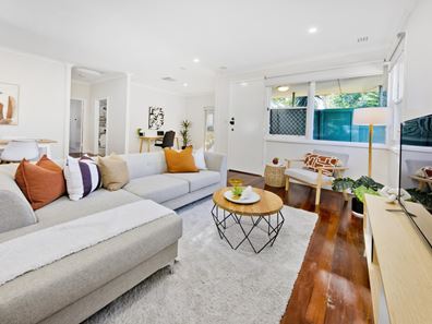 15 Feredy Street, Embleton WA 6062