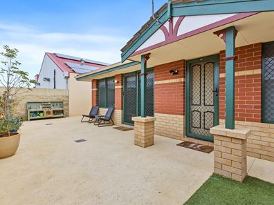 10/6-8 Elanora Drive, Cooloongup WA 6168