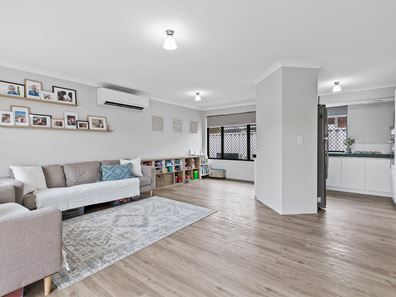 10/6-8 Elanora Drive, Cooloongup WA 6168