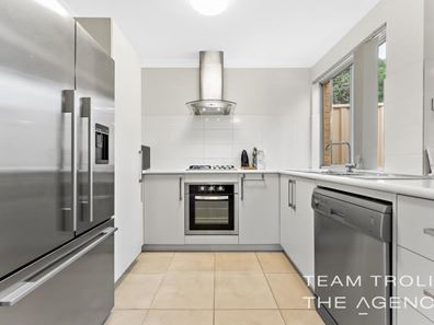3/383 Carrington Street, Hamilton Hill WA 6163