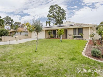 45 Horton Crescent, Marangaroo WA 6064
