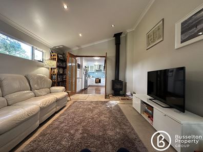11 Jones Way, Abbey WA 6280