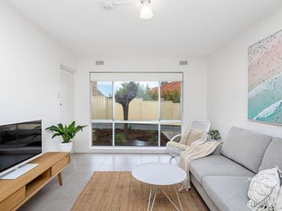 2/76 Deanmore Road, Scarborough WA 6019