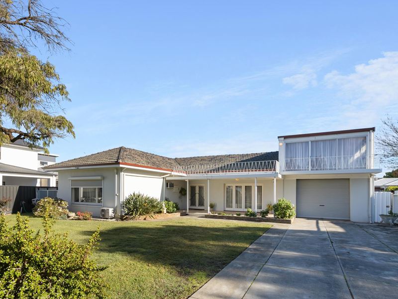 33 Walpole Street, St James WA 6102