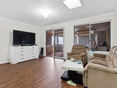 8/63 Corbel Street, Shelley WA 6148