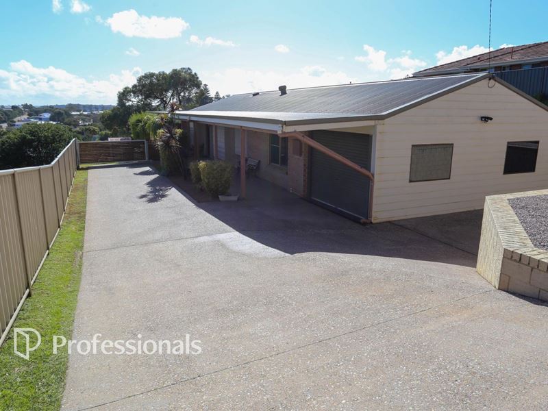 27 Smith Street, West Beach