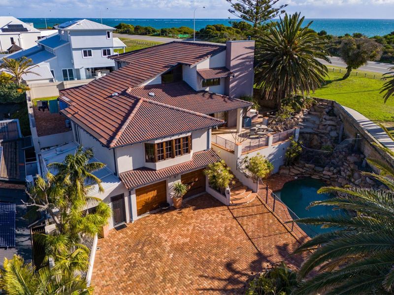 17 St Ives Loop, Kallaroo WA 6025