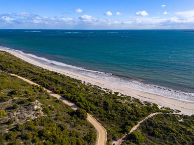17 St Ives Loop, Kallaroo WA 6025
