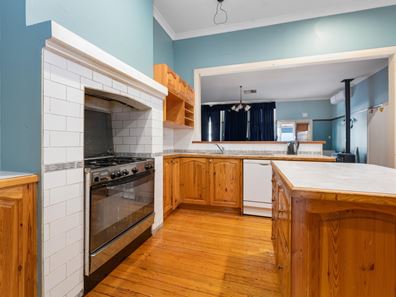 74 Ward Street, Lamington WA 6430