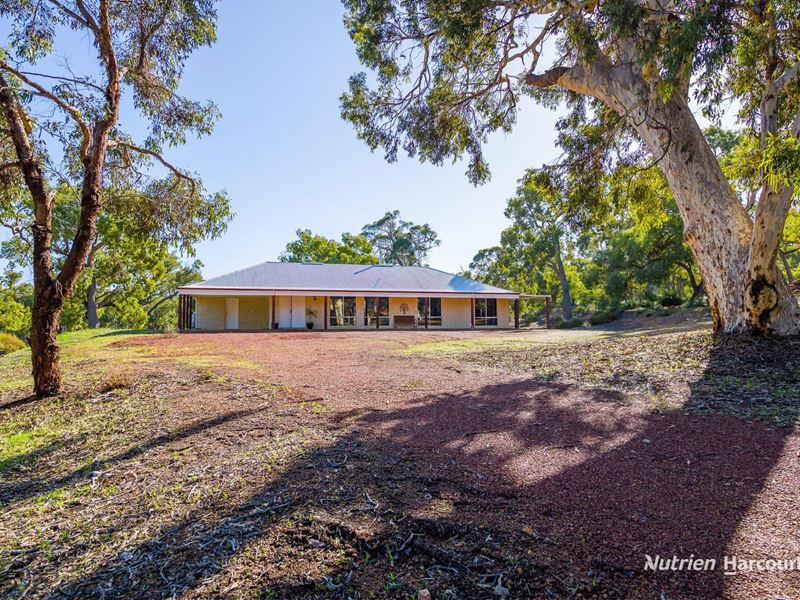 230 Holstein Loop, Lower Chittering