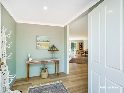 230 Holstein Loop, Lower Chittering WA 6084
