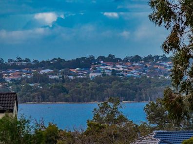 2/88 Lakeside Drive, Joondalup WA 6027