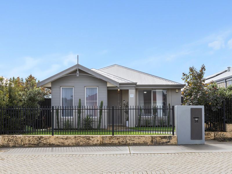 54 EQUINOX AVENUE, Eglinton
