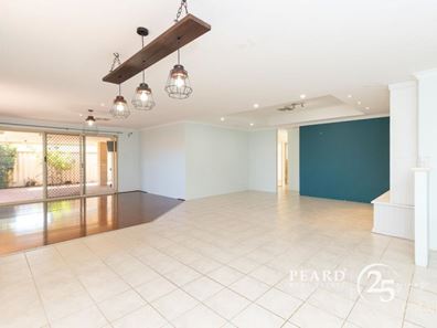 52 Fisher Street, Rockingham WA 6168