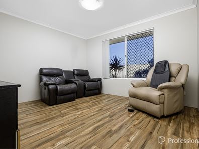 66 Ocean Queen Drive, Wandina WA 6530