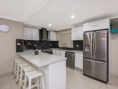 2 Penryn Street, Kewdale WA 6105