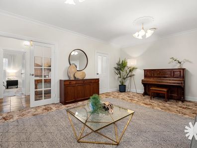 74 Waterford Avenue, Waterford WA 6152