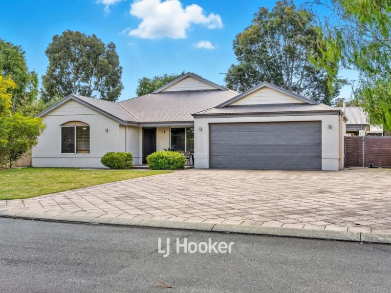 18 Hudson Place, West Busselton