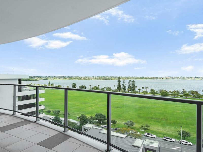 82/78 Terrace Road, East Perth