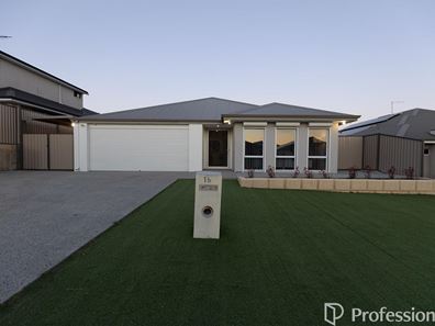 16 Halcyon Crescent, Aveley WA 6069