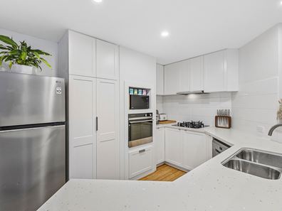 18B Fermaner Street, Karrinyup WA 6018