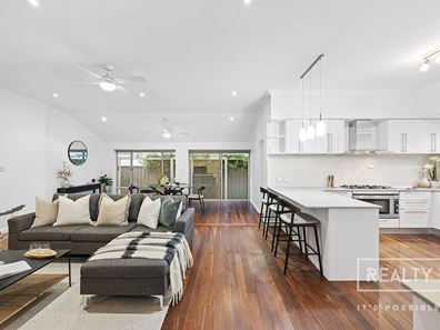 19 Lynton Street, Doubleview WA 6018