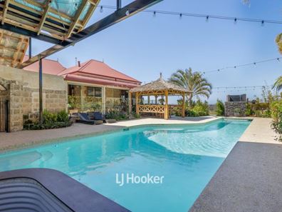 2 Irwin Street, Bunbury WA 6230