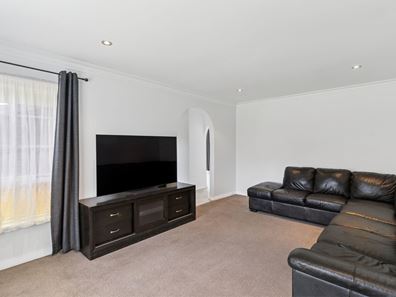 20 Redlands Street, Bayswater WA 6053
