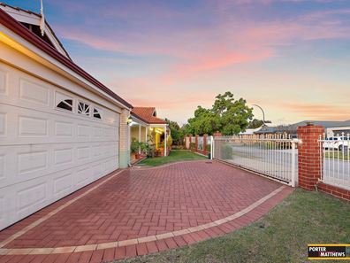 23 Whittaker Turn, Piara Waters WA 6112