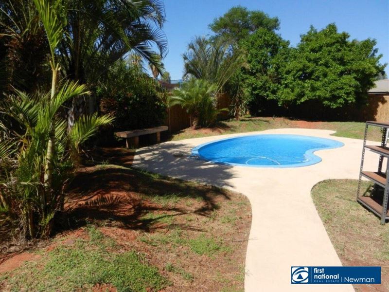 17 Gandawarra Crescent, Newman
