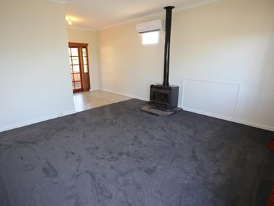 14 New Clayton Street, Kambalda East WA 6442